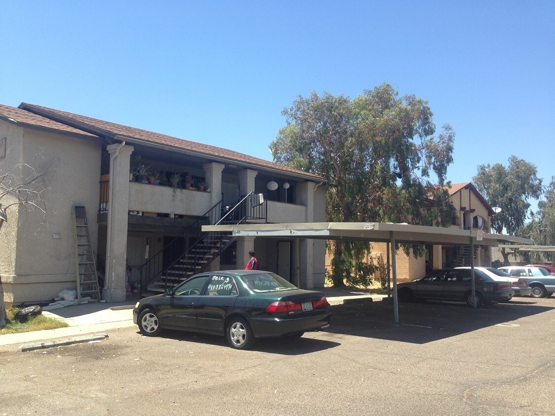 Photo - Ivyglen Townhouses Association