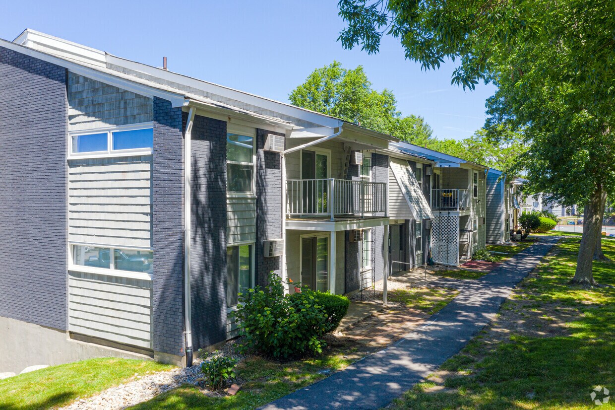 South Winds Alquileres en Fall River, MA