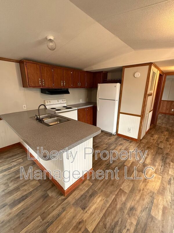 Building Photo - 29 Hill Side Lane