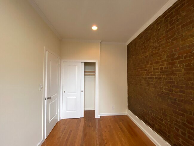 Building Photo - 1590 Amsterdam Ave