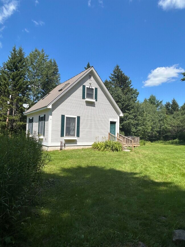 Building Photo - 1595 Healdville Rd