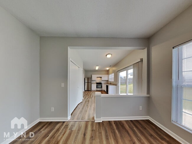 Building Photo - 3101 Tuckland Dr