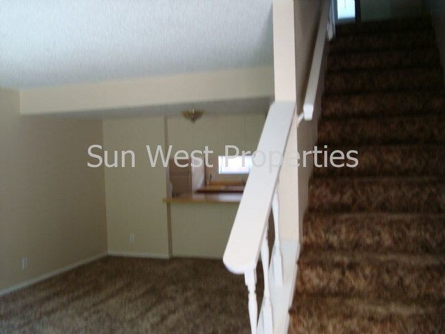 Building Photo - Take a look!
