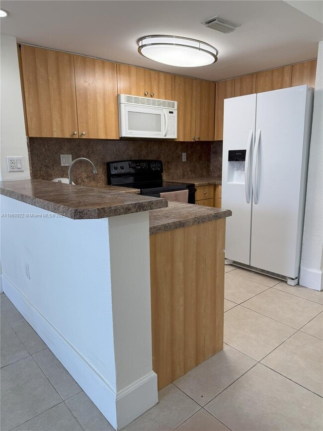 Building Photo - 675 NW 85th Ct