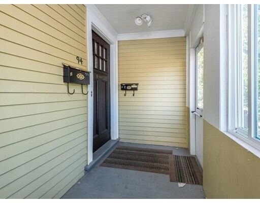 Building Photo - 94 Whitmarsh Ave