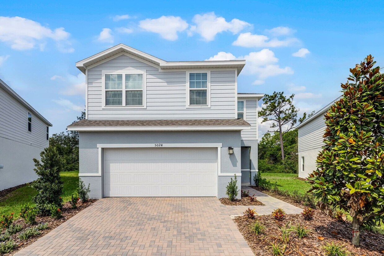 Foto principal - Brand-New 4BR Home with Tile Floors & Quar...