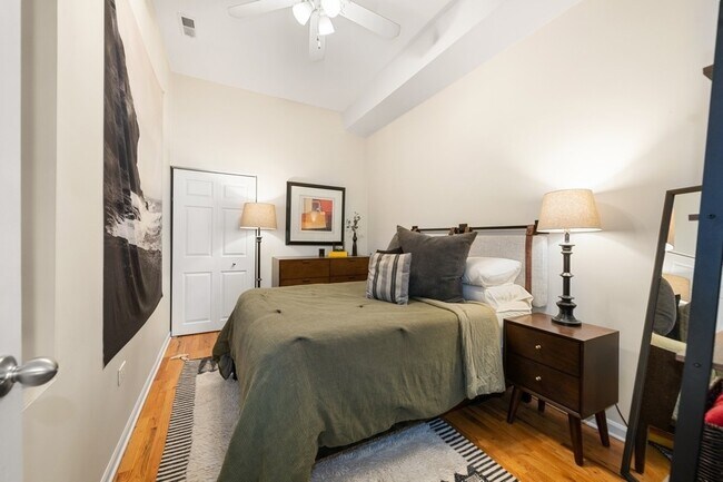 Foto del edificio - 2246 N Magnolia Ave
