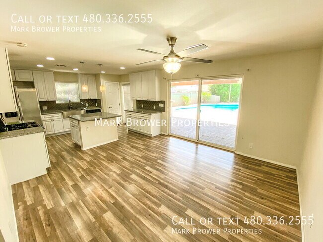Foto del edificio - 8507 E Plaza Ave