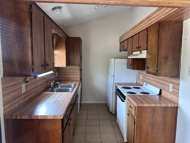 Foto del edificio - 114 Thorne Rd