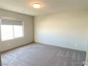 Building Photo - 9839 Peaceful Bend Ct