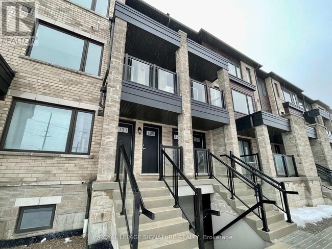 Building Photo - 129-129 Appletree Ln