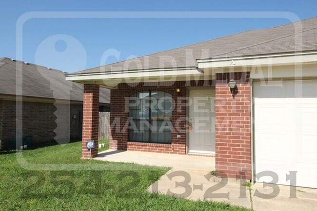 Foto del edificio - 3603 Dustin Ct