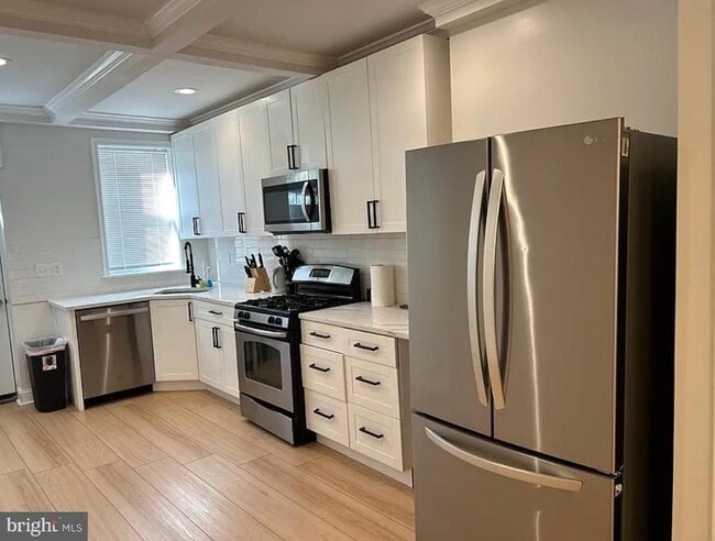 Building Photo - 306 N Carrollton Ave