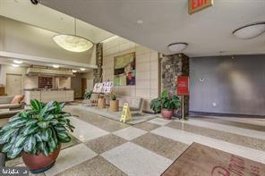 Foto del edificio - 4242 East-West Hwy