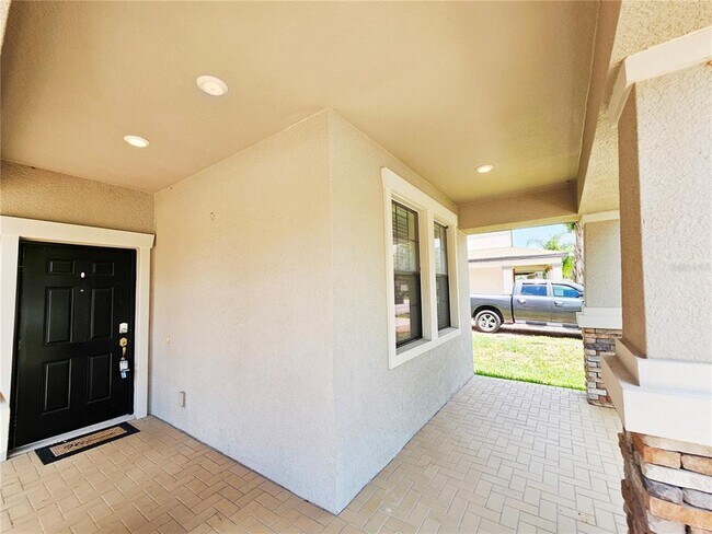 Foto del edificio - 7468 Fairgrove Ave