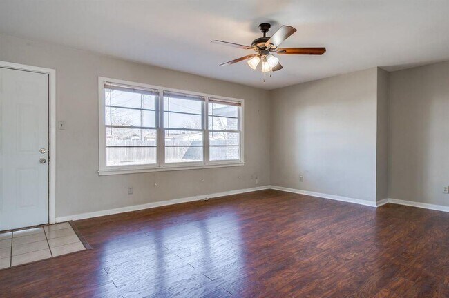 Building Photo - 4816 43rd St