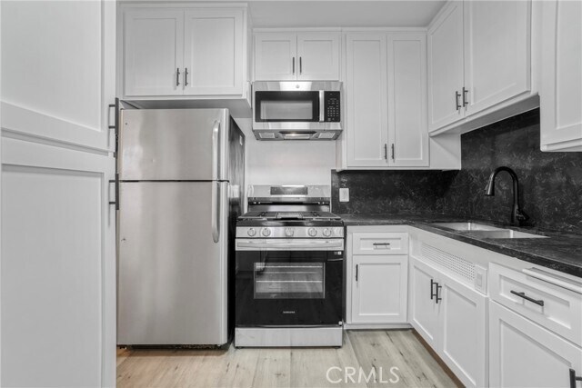 Foto del edificio - 10620 Holman Ave