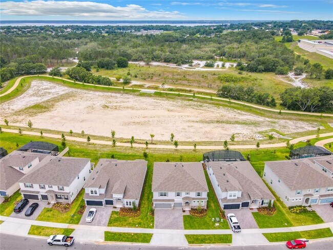 Foto del edificio - 4379 Renly Ln