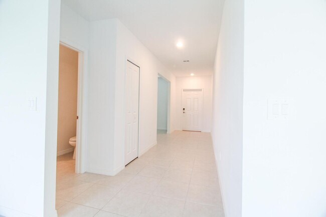 Foto del edificio - 4485 Cozy Condor Ct