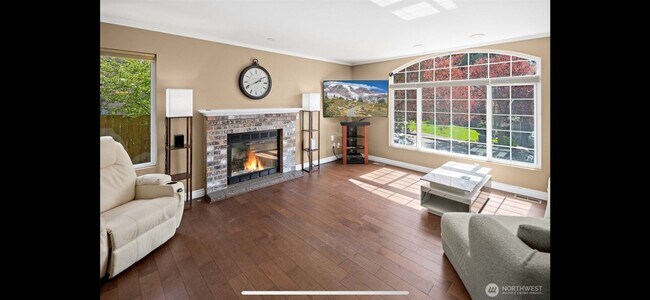 Building Photo - Charming 3BR/3BA House in Auburn