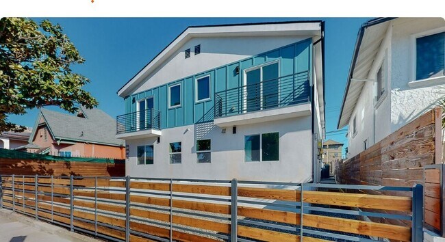 Building Photo - 234 N Burlington Ave