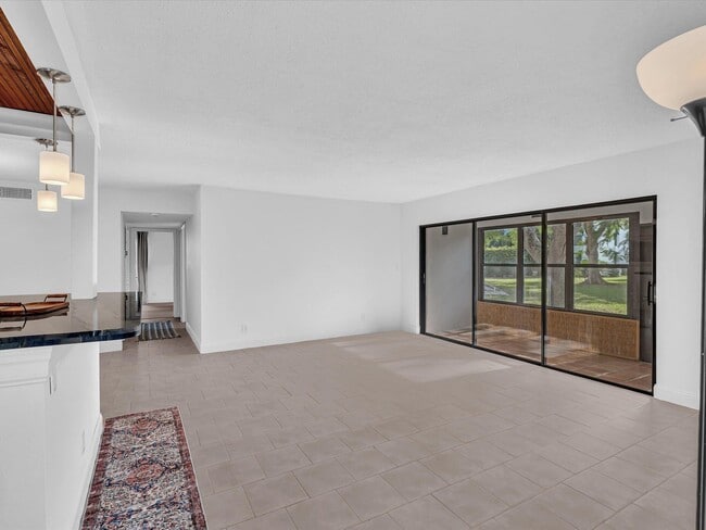 Foto del edificio - 524 Osprey Dr