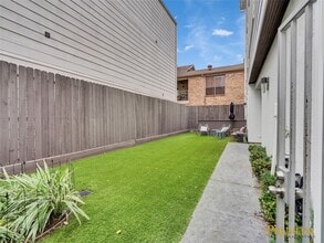 Building Photo - 6108 Potomac Enclave Dr