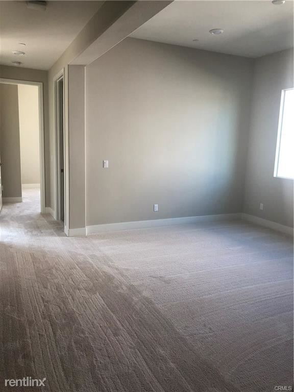 Primary Photo - 4 br, 4 bath House - 119 Pitch