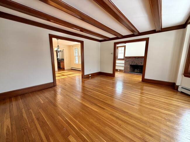 Building Photo - 31 Oakley Rd