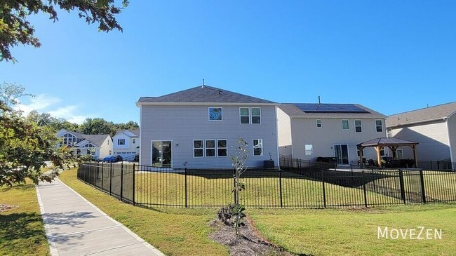Foto del edificio - 4206 Matindale Wy