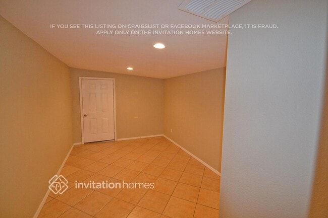 Foto del edificio - 3536 N 63rd Dr