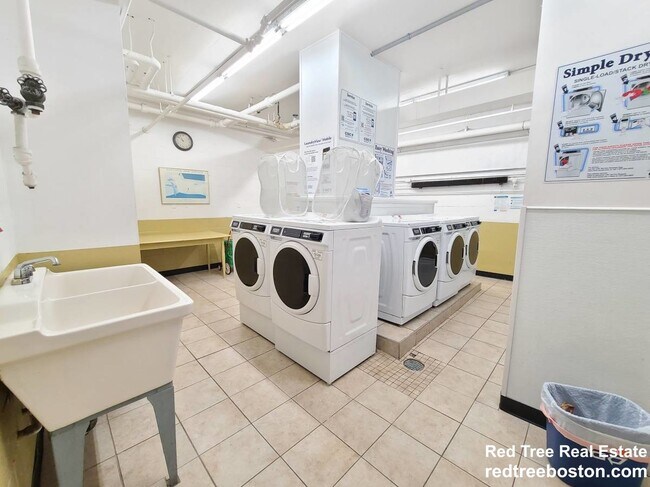 Foto del edificio - 101 Monmouth St