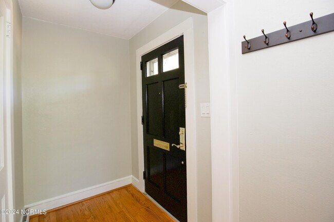 Foto del edificio - 110 Campbell St