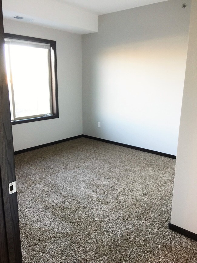 Woodside Apartments Apartments in Mankato, MN