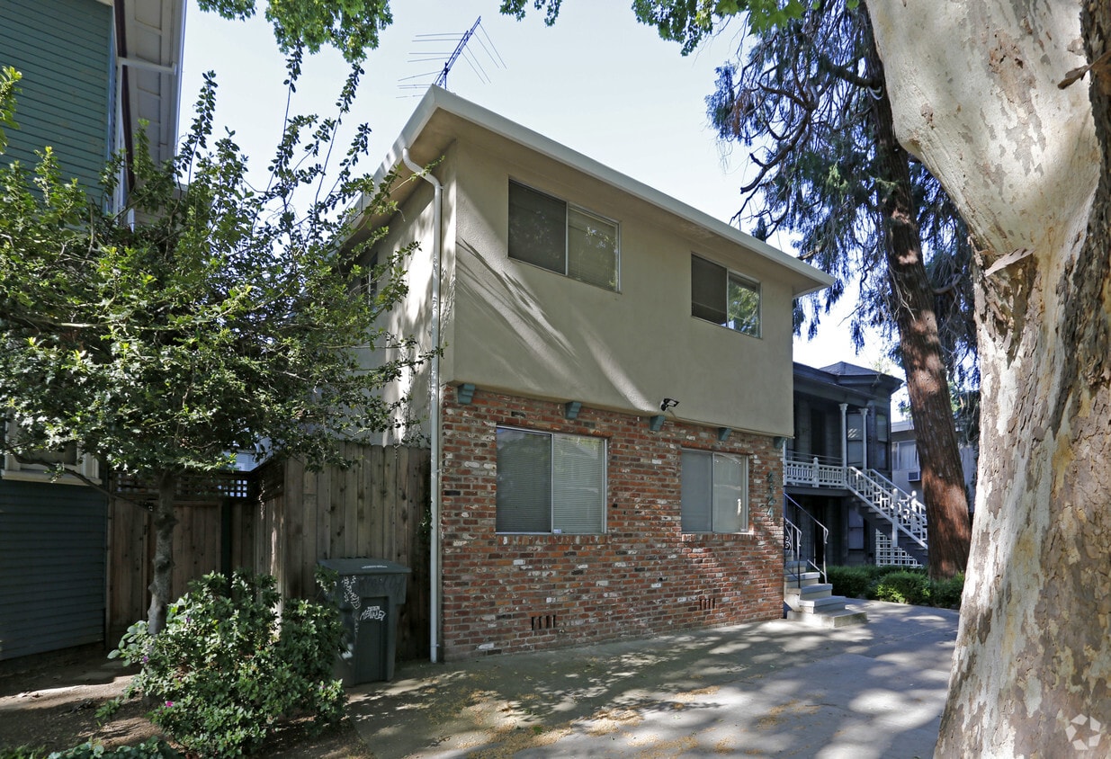 Exterior - 2124 H St