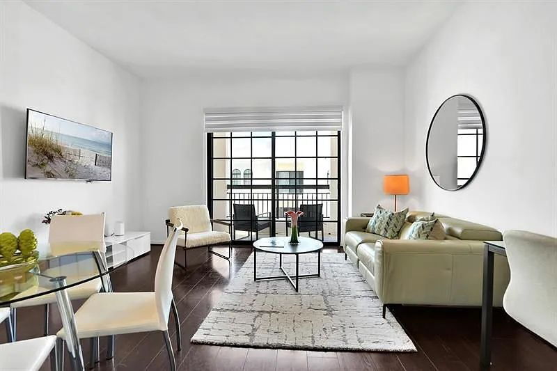 "Chic 1-Bedroom Gem in Prime Boca Raton Location – Ready to Impress!" - "Chic 1-Bedroom Gem in Prime Boca Raton Location – Ready to Impress!"