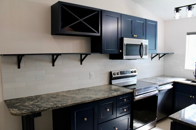 Foto del edificio - 5214 Stacy St