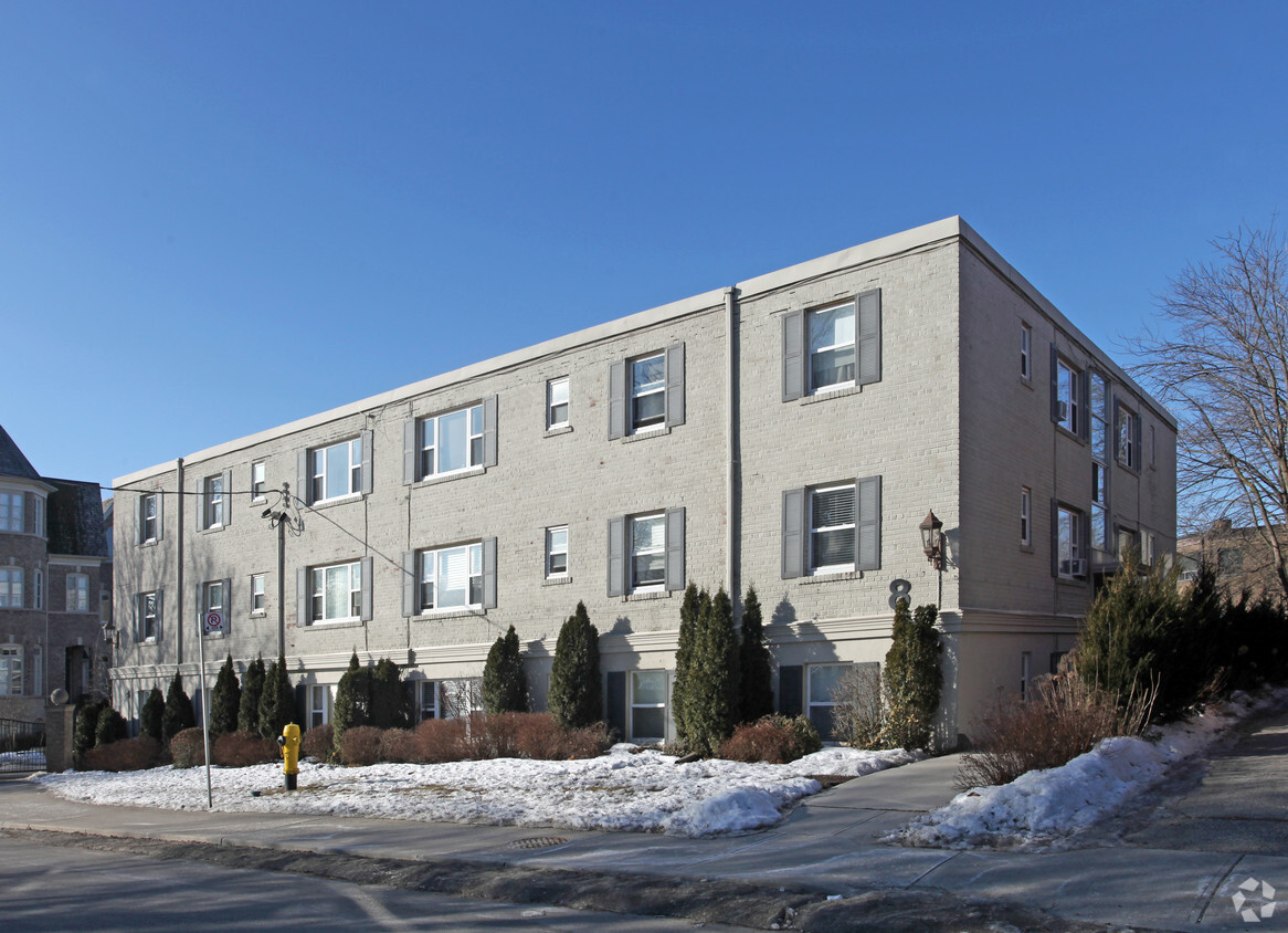 Building Photo - 8 Sand Beach Rd
