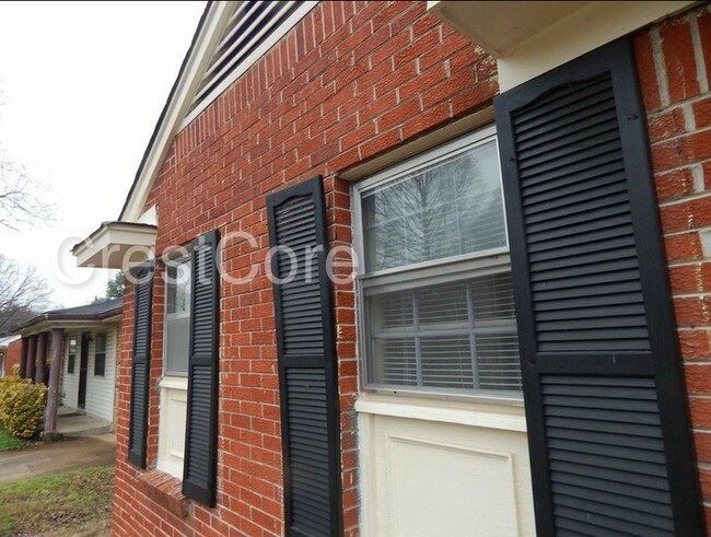 Foto del edificio - 4198 Cottonwood Rd