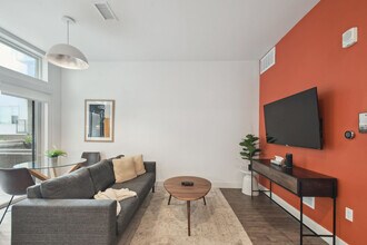 Building Photo - 2880 Zuni St