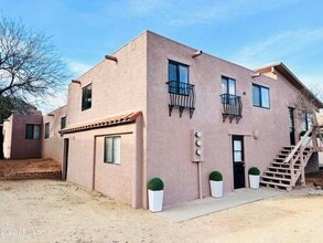 Building Photo - 50 Chaparral Dr