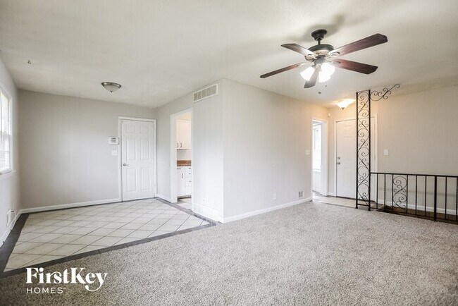 Foto del edificio - 7903 E 89th St