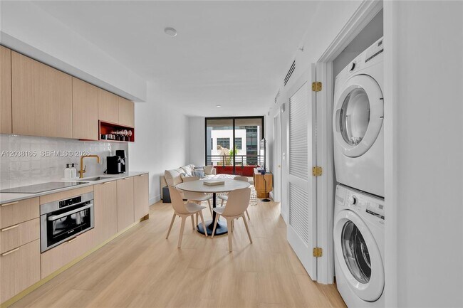 Foto del edificio - 90 NE 32nd St