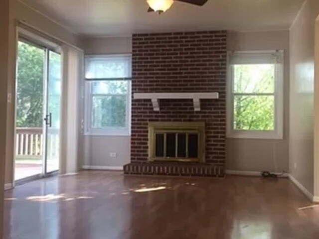 Building Photo - 1720 W Parkside Dr