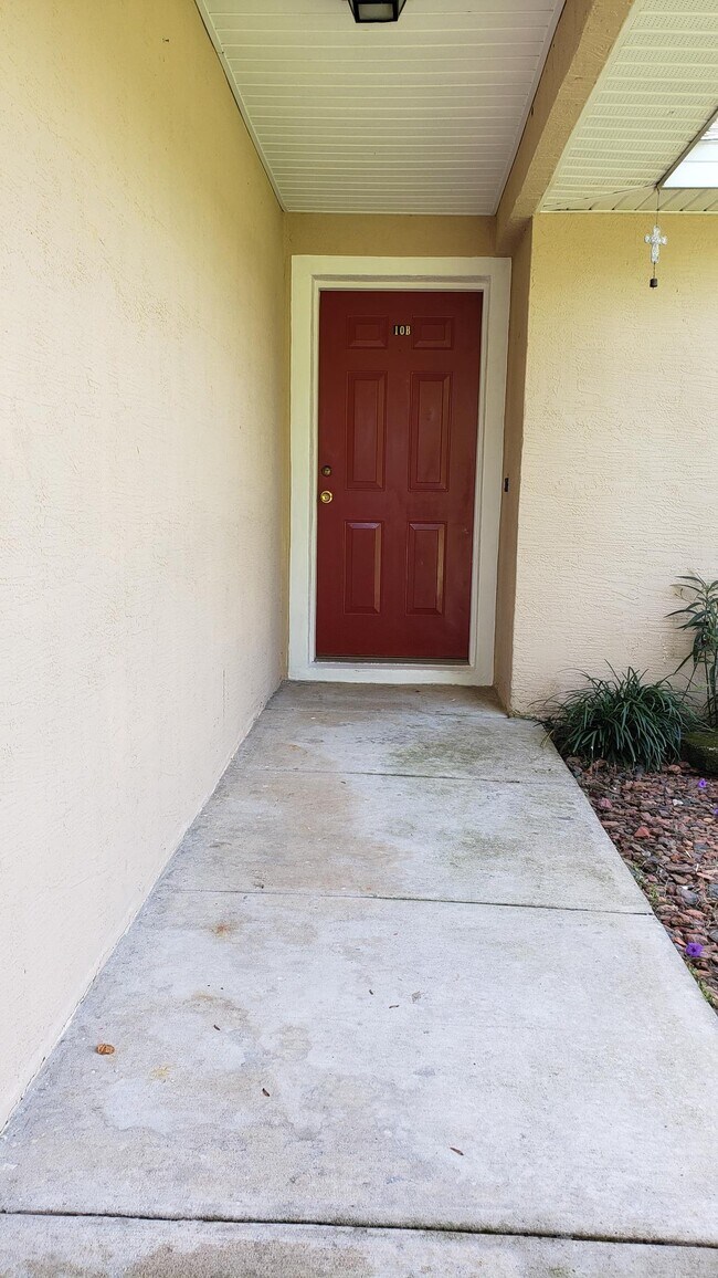 Building Photo - 10 Squash Blossom Ct