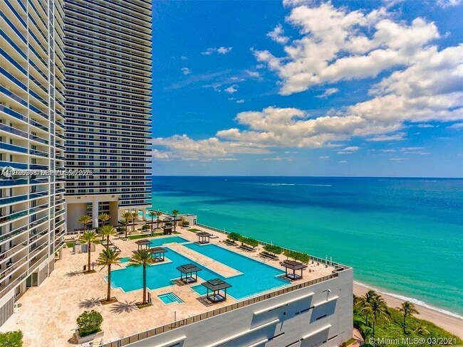 Foto del edificio - 1830 S Ocean Dr