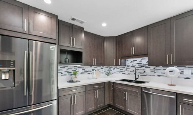 Building Photo - "Awesome 1-Bedroom Bronx Haven with Gleami...