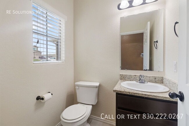 Building Photo - 8709 Azul Sky Ct