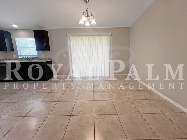 Building Photo - 2908 15th St W