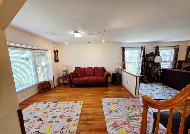 Foto del edificio - 8120 Paisley Pl